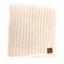 Load image into Gallery viewer, Soft Ribbed Oblong C.C Scarf
