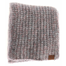 Load image into Gallery viewer, Soft Ribbed Oblong C.C Scarf
