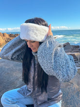 Load image into Gallery viewer, Faux Fur C.C Fashion Headband
