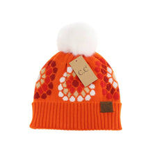 Load image into Gallery viewer, C.C Flower Pattern Pom Beanie
