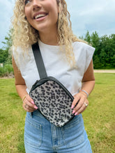 Load image into Gallery viewer, Animal Print Rhinestone Women&#39;s C.C Belt Bag
