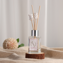 Load image into Gallery viewer, Mini ceramic diffusers - Rose 30ml
