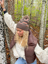 Load image into Gallery viewer, Aztec Patterned CC. Pom Beanie HTE0127
