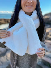Load image into Gallery viewer, Faux Fur C.C Scarf
