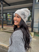 Load image into Gallery viewer, Rhinestone Bow Cuff C.C Beanie
