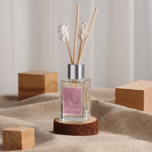Load image into Gallery viewer, Mini ceramic diffusers - Silk Blossom 30ml
